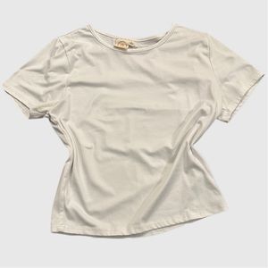 New York style baby tee. From the brand Live In The Moment.